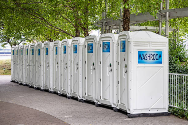 Best Portable restroom trailer rental  in Mickleton, NJ